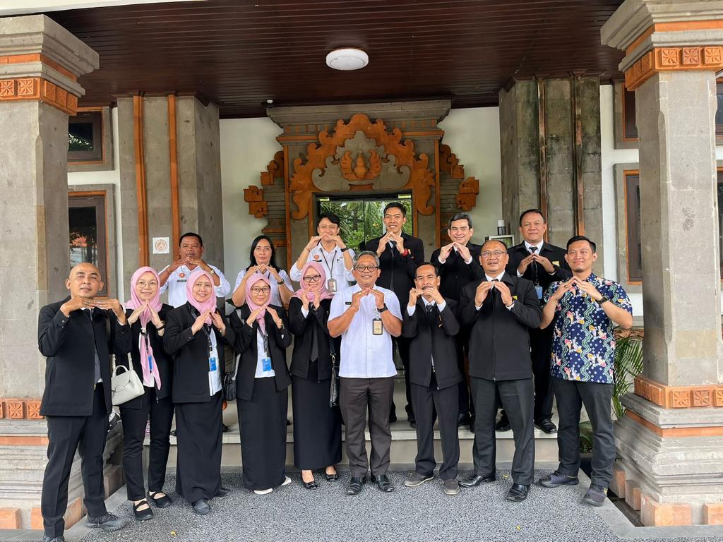 Menerima Kunjungan Studi Lapangan Pelatihan Kepemimpinan Pengawas Angkatan 