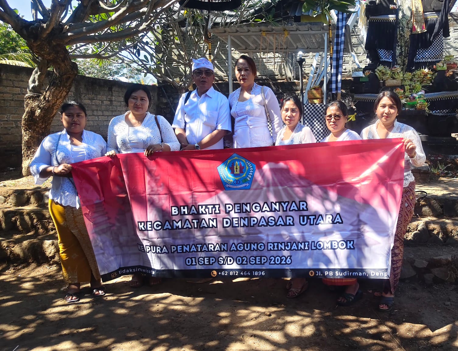 Bhakti Penganyar Kecamatan Denpasar Utara ke Pura Penataran Agung Rinjani Lombok